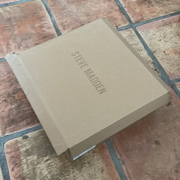 STEVE MADDEN Size 11 Black Leather Braced Sparkle Embellished Zip Ankle Boots - Picture 13 of 13